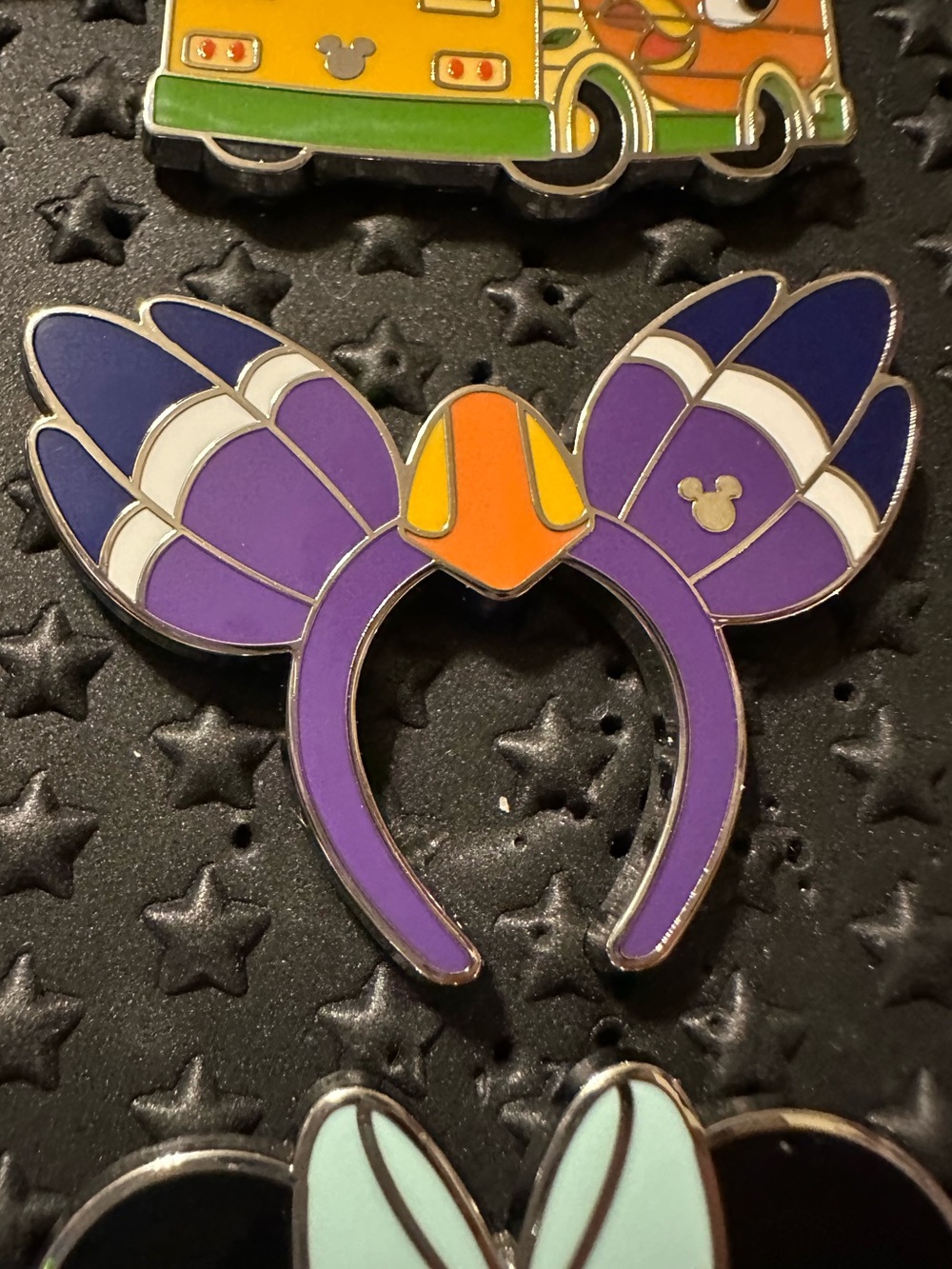 🌸3 for $37🌸 Zazu Ear Headband Mystery Pin
